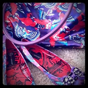 Iron Fist shoes/bags set